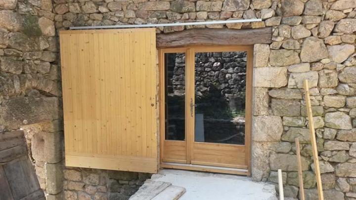 Coulissants en bois Joyeuse