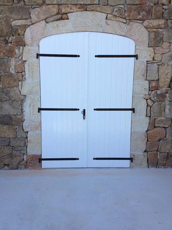 Battants en bois Joyeuse