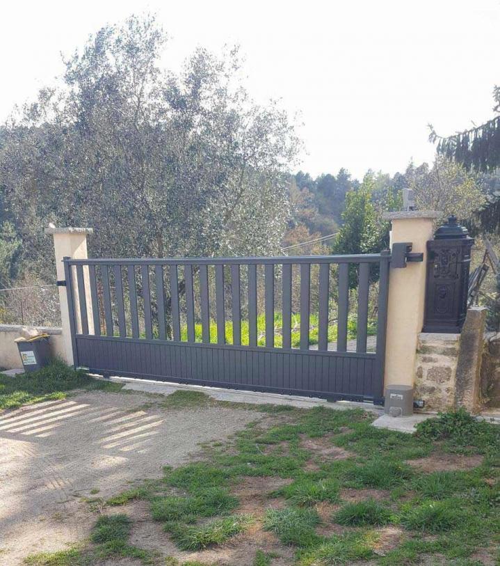 Installation de portails Joyeuse