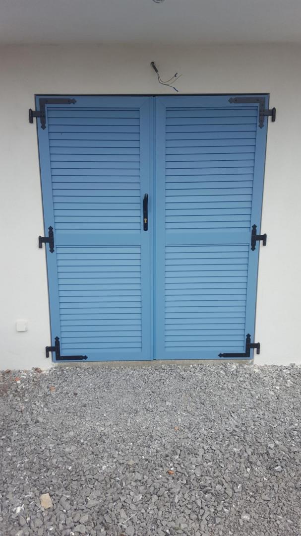 Battants en bois Joyeuse