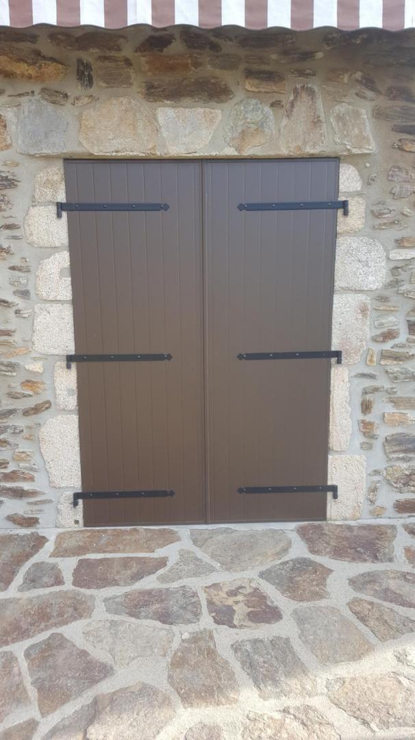 Battants en bois Joyeuse