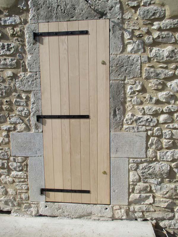 Battants en bois Joyeuse