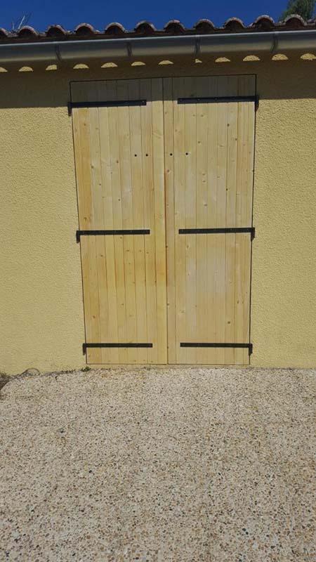 Battants en bois Joyeuse