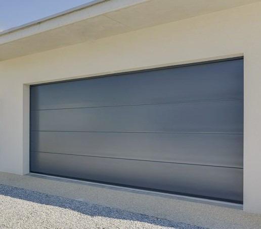Installation porte de garage Joyeuse